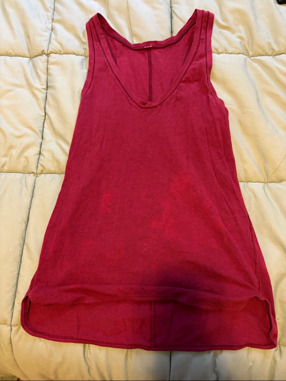 Maroon/burgundy lululemon tank top